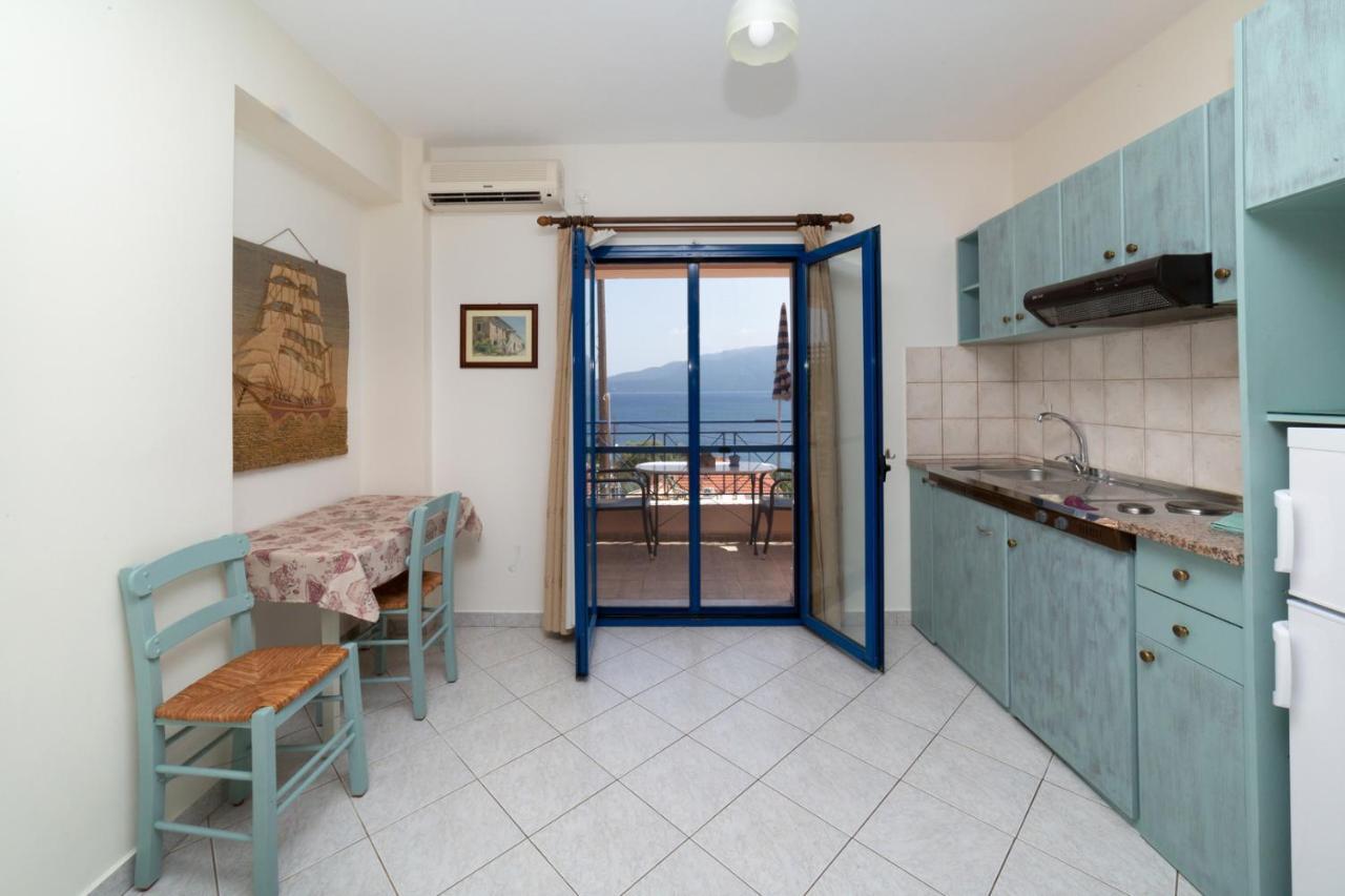 Natassa Apartments Αγία Ευφημία Εξωτερικό φωτογραφία