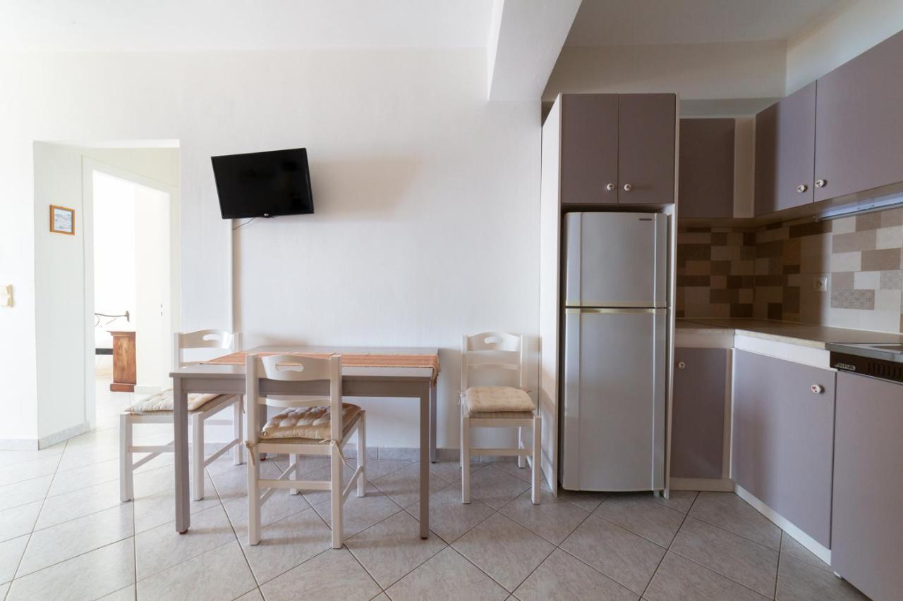 Natassa Apartments Αγία Ευφημία Εξωτερικό φωτογραφία